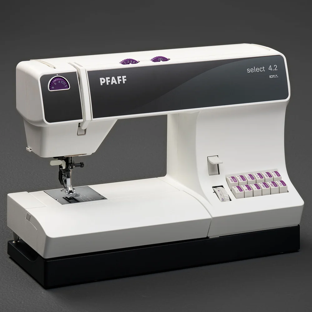 pfaff-select-4.2-naehmaschine